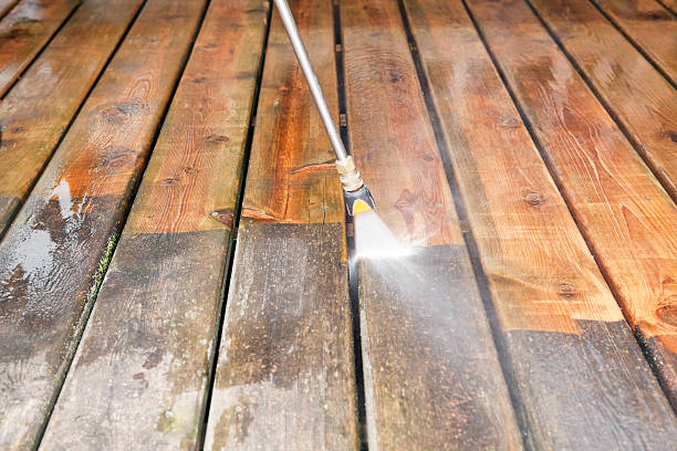 Why Choose Our Certified Pressure Washing Experts for Your Project Needs in Cleary, MS?